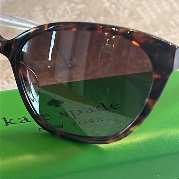 Brand New Kate Spade Philippa Cat Eye Tortoise Polarized Sunglasses Brown Lens - Picture 14 of 16